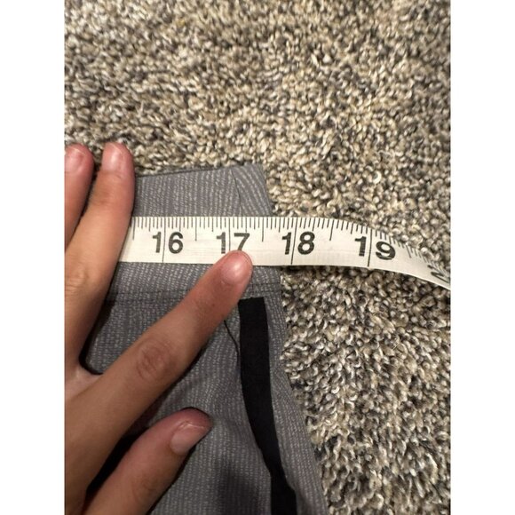 Lululemon Men’s Swim Shorts Heathered Grey Size 34 - Picture 5 of 5